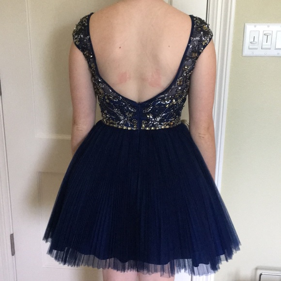 Sherri Hill Prom Dress Size 4 - Picture 2 of 8